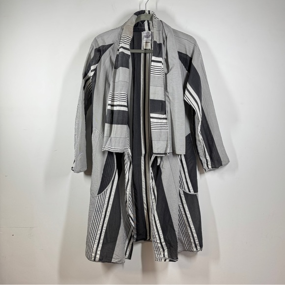 Vintage Kim Bernardin Paris Cardigan Gray Black Large  Avant Garde Lagenlook - Picture 2 of 16